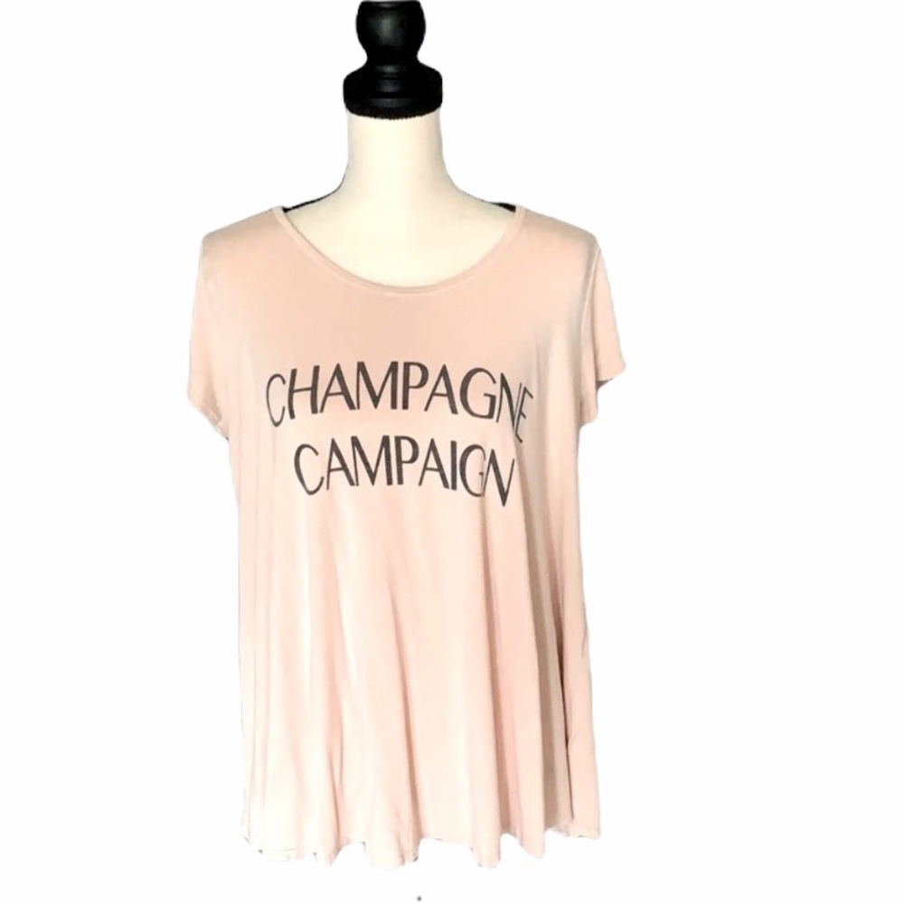 Simi Sue "Champagne Campaign" Soft Flowy Scoop Neck Tee Size Medium